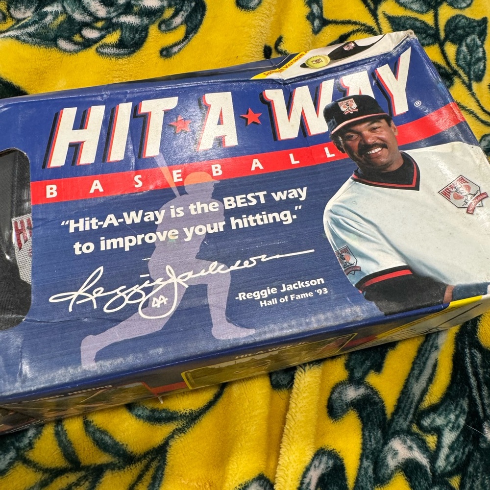 Hit-A-Way Baseball Training Aid - Picture 2 of 7